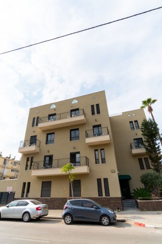 Tel Aviv-Yafo Apartments - Nahal Oz Street 33, Tel Aviv-Yafo - Image 130393