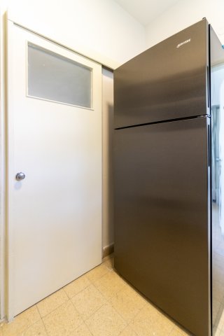 Tel Aviv Apartments - Spacious 3BR Surrounded by Greenery, Tel Aviv - Image 131699