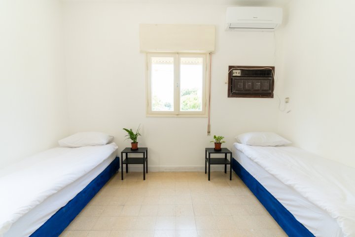 Tel Aviv Apartments - Spacious 3BR Surrounded by Greenery, Tel Aviv - Image 131688