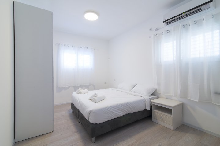 Tel Aviv-Jaffa Apartments - Sunny 3bd apartment on Weizmann 35, Tel Aviv-Jaffa - Image 121619