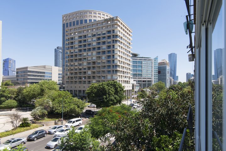 Tel Aviv Appartementen  - Sunny 3bd apartment on Weizmann 35, Tel Aviv - Image 121634