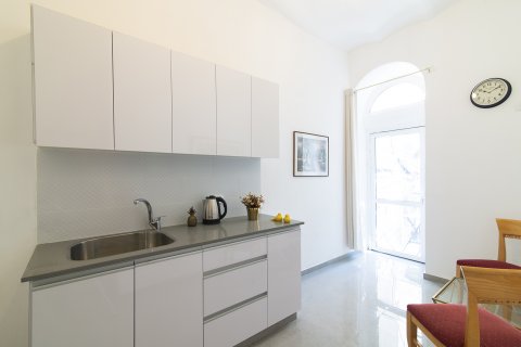 Gerusalemme Apartments - Super central studio with Garden II - Main Image